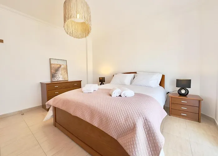 Ocean Penthouse * フェレル