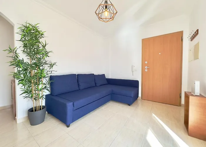 Ocean Penthouse アパート フェレル