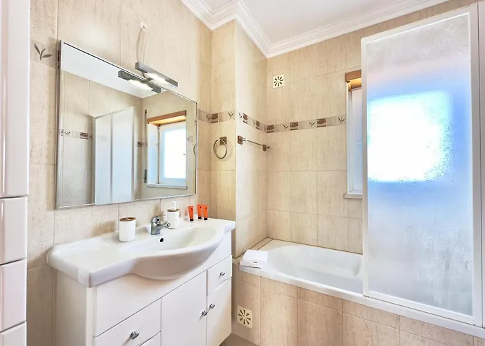 Ocean Penthouse アパート *