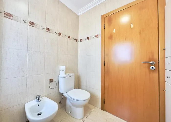 Ocean Penthouse アパート