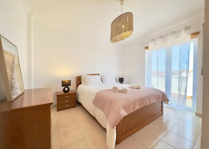 アパート Ocean Penthouse フェレル